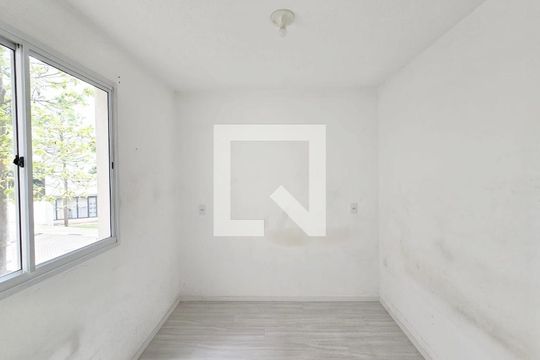 Apartamento para alugar com 2 quartos, 40m² em Granja Eliana, Guarulhos