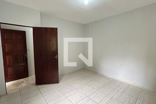 Quarto  de casa para alugar com 1 quarto, 60m² em Parque Continental I, Guarulhos