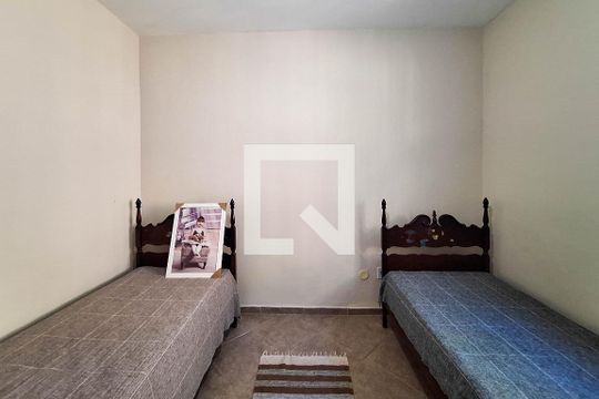 Quarto 1 de casa à venda com 3 quartos, 150m² em Engenho do Mato, Niterói