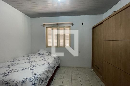 Suíte de casa à venda com 4 quartos, 80m² em Vila Nova, Novo Hamburgo