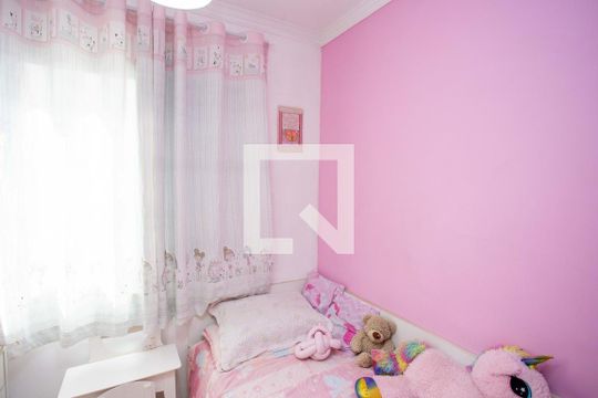 Quarto 2 de apartamento à venda com 2 quartos, 46m² em Canhema, Diadema