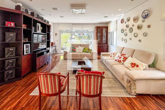 Sala de casa à venda com 3 quartos, 366m² em Sumaré, São Paulo