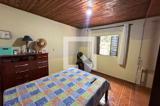 Quarto 2 de casa à venda com 2 quartos, 121m² em Jardim Bandeirantes, Barueri