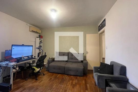 Casa à venda com 3 quartos, 185m² em Guarani, Novo Hamburgo