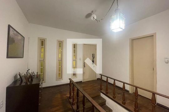 Casa à venda com 3 quartos, 185m² em Guarani, Novo Hamburgo