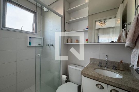 Banheiro da Suíte 1 de apartamento à venda com 2 quartos, 72m² em Bela Vista, Osasco