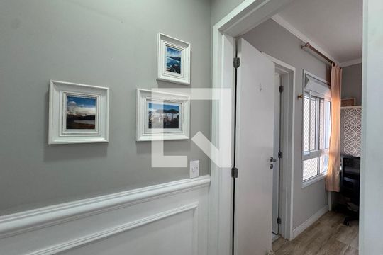 Corredor de apartamento à venda com 2 quartos, 72m² em Bela Vista, Osasco