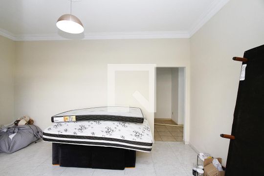Sala de casa para alugar com 3 quartos, 410m² em Coração Eucarístico, Belo Horizonte