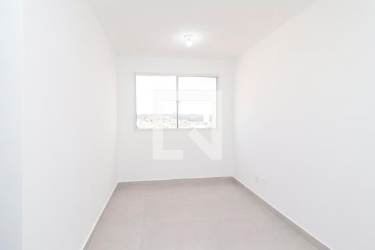 Apartamento à venda com 2 quartos, 42m² em Guaianases, São Paulo