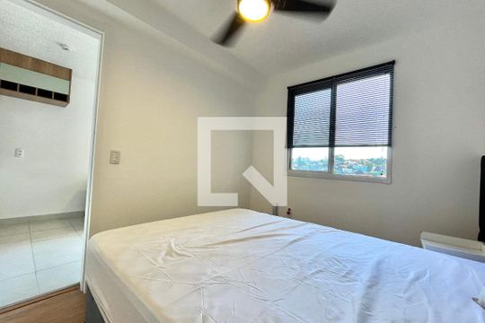 Kitnet/Studio à venda com 1 quarto, 29m² em Jardim Itacolomi, São Paulo