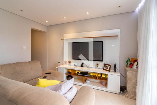 Sala de Estar de apartamento à venda com 3 quartos, 90m² em Vila Ester (zona Norte), São Paulo