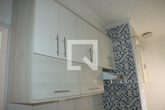 Cozinha de apartamento para alugar com 2 quartos, 47m² em Jardim Central, Cotia