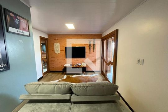 Casa à venda com 2 quartos, 296m² em Duque de Caxias, São Leopoldo