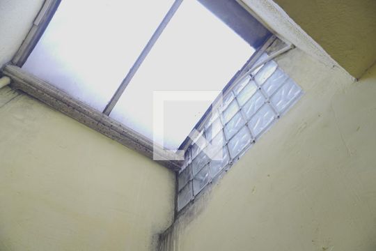 Casa de Condomínio à venda com 2 quartos, 65m² em Itaquera, São Paulo