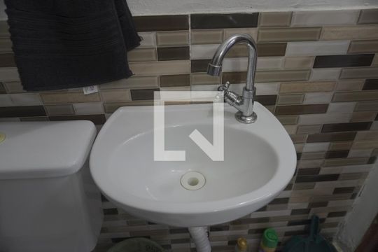 Casa de Condomínio à venda com 2 quartos, 65m² em Itaquera, São Paulo