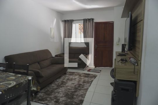 Casa de Condomínio à venda com 2 quartos, 65m² em Itaquera, São Paulo