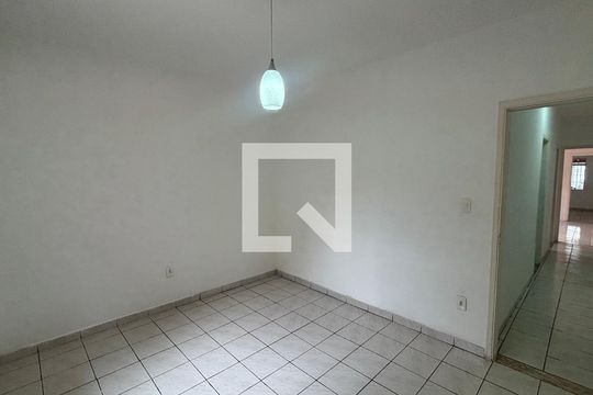 Quarto 1 de casa para alugar com 2 quartos, 125m² em Jardim Cambui, Santo André