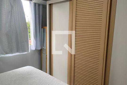 Quarto de apartamento para alugar com 1 quarto, 55m² em Boqueirão, Santos