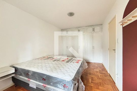 Quarto de apartamento para alugar com 1 quarto, 55m² em Itaim Bibi, São Paulo