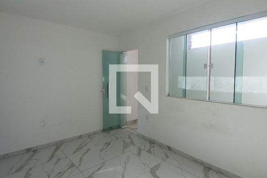 Apartamento para alugar com 1 quarto, 40m² em Jardim Esperança, Cabo Frio