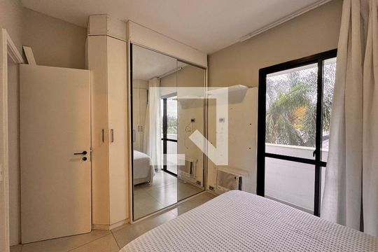 Suíte 1 de apartamento à venda com 3 quartos, 80m² em Barra da Tijuca, Rio de Janeiro