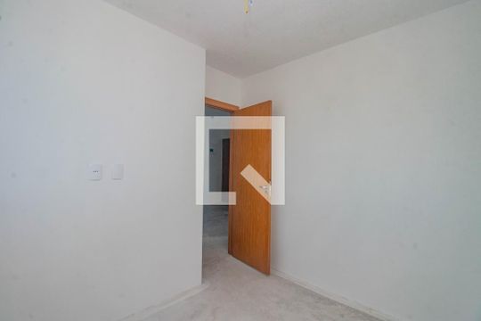 Quarto 2 de apartamento para alugar com 2 quartos, 36m² em Rubem Berta, Porto Alegre