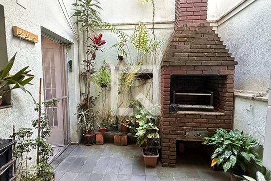 Casa à venda com 3 quartos, 118m² em Campo Belo, São Paulo