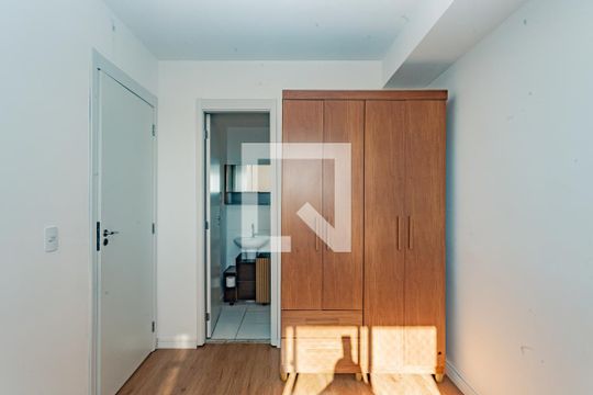 Quarto de apartamento para alugar com 2 quartos, 28m² em Sacoma, São Paulo