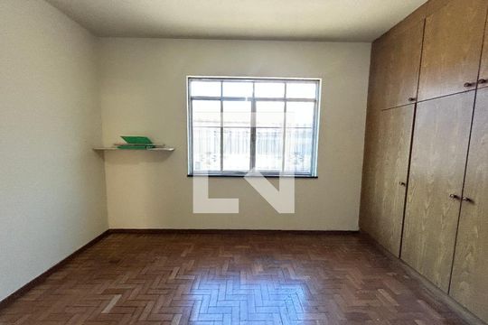 Quarto 1 de casa à venda com 4 quartos, 220m² em Quintino Bocaiúva, Rio de Janeiro