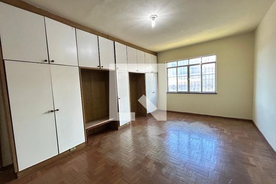 Quarto 2 de casa à venda com 4 quartos, 220m² em Quintino Bocaiúva, Rio de Janeiro