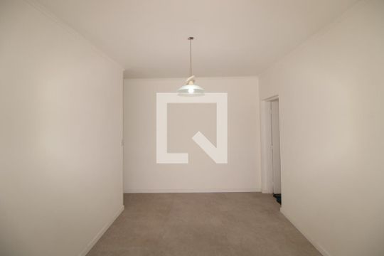 Sala / Cozinha de casa para alugar com 2 quartos, 160m² em Vila Santa Maria, São Paulo