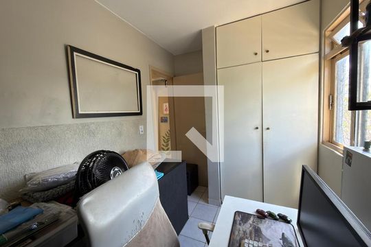 Quarto 01 de apartamento para alugar com 3 quartos, 69m² em Taguatinga, Brasília