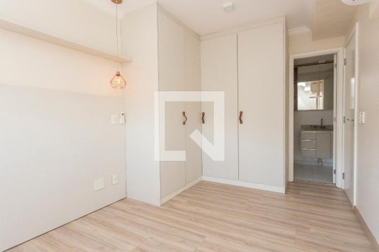 Quarto Suíte de apartamento à venda com 2 quartos, 61m² em Vila Isa, São Paulo