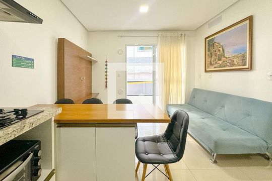 Sala de Jantar de apartamento para alugar com 1 quarto, 38m² em Ingleses do Rio Vermelho, Florianópolis