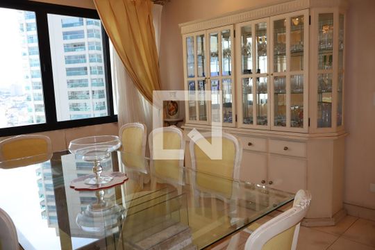 Sala de Jantar de apartamento à venda com 4 quartos, 540m² em Jardim Avelino, São Paulo