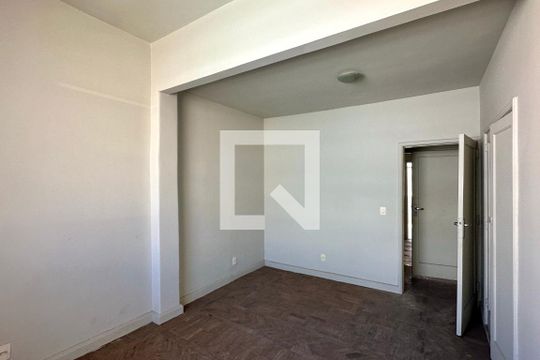Apartamento à venda com 3 quartos, 251m² em Copacabana, Rio de Janeiro