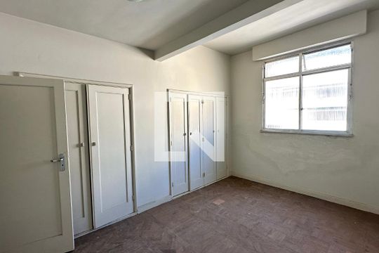 Apartamento à venda com 3 quartos, 251m² em Copacabana, Rio de Janeiro