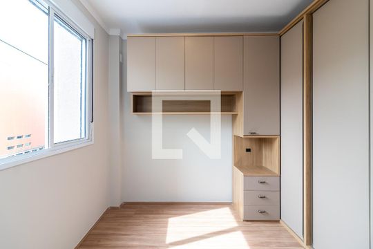 Quarto 1 de apartamento para alugar com 2 quartos, 36m² em Santana, São Paulo