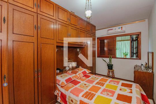 Quarto 1 de apartamento à venda com 2 quartos, 130m² em Cristo Redentor, Porto Alegre
