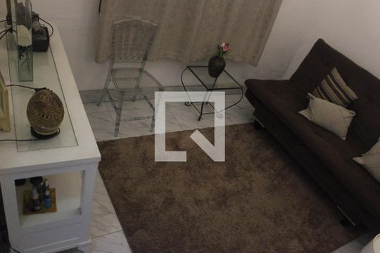 Suíte 1 de casa à venda com 4 quartos, 242m² em Vila Rosalia, Guarulhos