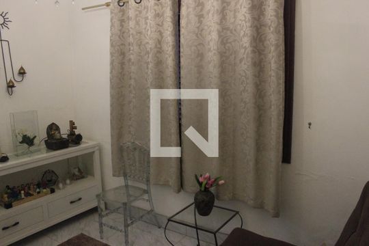 Suíte 1 de casa à venda com 4 quartos, 242m² em Vila Rosalia, Guarulhos