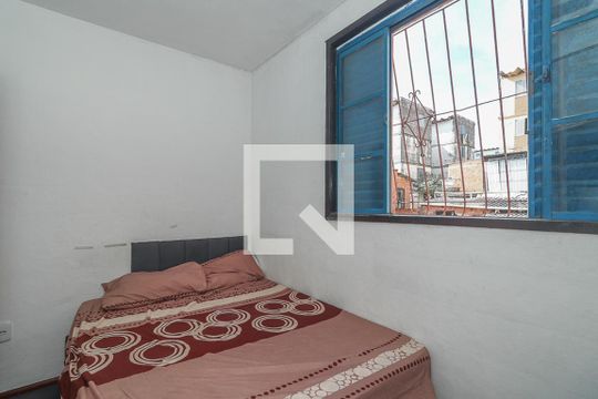 Quarto de apartamento à venda com 2 quartos, 41m² em Rubem Berta, Porto Alegre