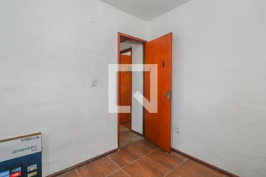 Quarto 2 de apartamento à venda com 2 quartos, 41m² em Rubem Berta, Porto Alegre