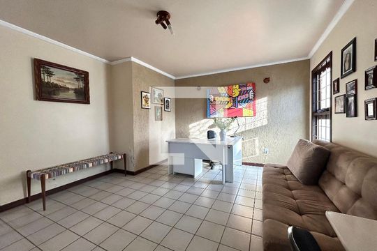 Sala 3 de casa para alugar com 5 quartos, 391m² em Santa Monica, Florianópolis