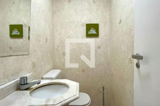 Lavabo de apartamento para alugar com 4 quartos, 165m² em Paraíso, São Paulo