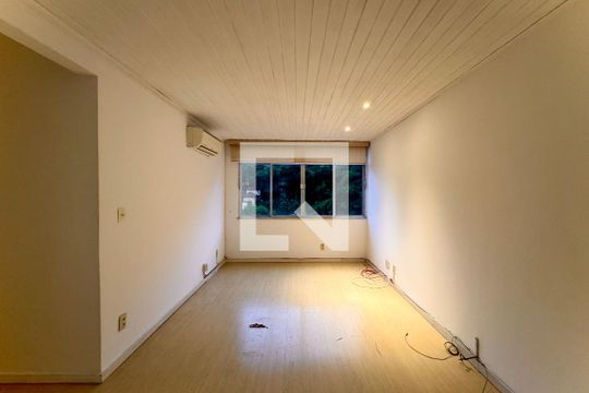Sala/cozinha de apartamento à venda com 2 quartos, 70m² em Laranjeiras, Rio de Janeiro