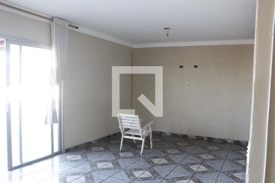 Sala de apartamento para alugar com 4 quartos, 350m² em Jacarepaguá, Rio de Janeiro