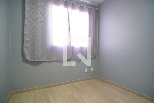 Quarto 2 de apartamento à venda com 2 quartos, 45m² em Feitoria, São Leopoldo