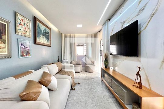 Sala de TV de casa à venda com 3 quartos, 320m² em São Benedito, Belo Horizonte