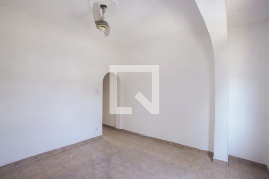 Apartamento para alugar com 3 quartos, 80m² em Tanque, Rio de Janeiro